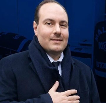 Antalya Kepez’deki ikametten ele geçirilen 37 klasörlük mali dosya