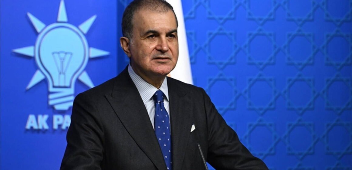 AKP Genel Merkezi’nde basın toplantısı düzenleyen Ömer Çelik